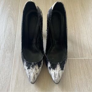 The Kooples Jiji Python Zipper Pointed Toe Heel
White/Black Size 7